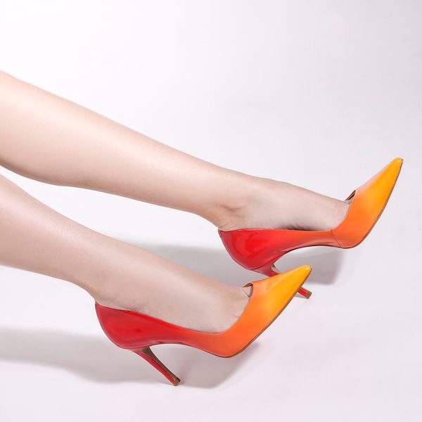 scarpin degrade vermelho